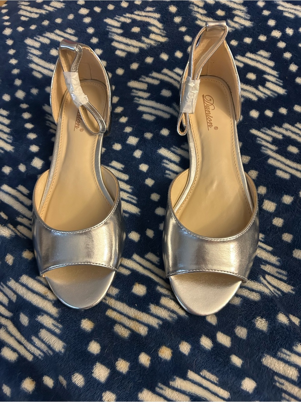 Metallic Silver Peep-Toe Slingback Flats with pearl heels- Unbranded new in box